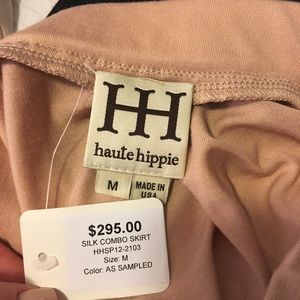 ❗️SOLD❗️NWT Haute Hippie 100% Silk Boho Maxi Skirt